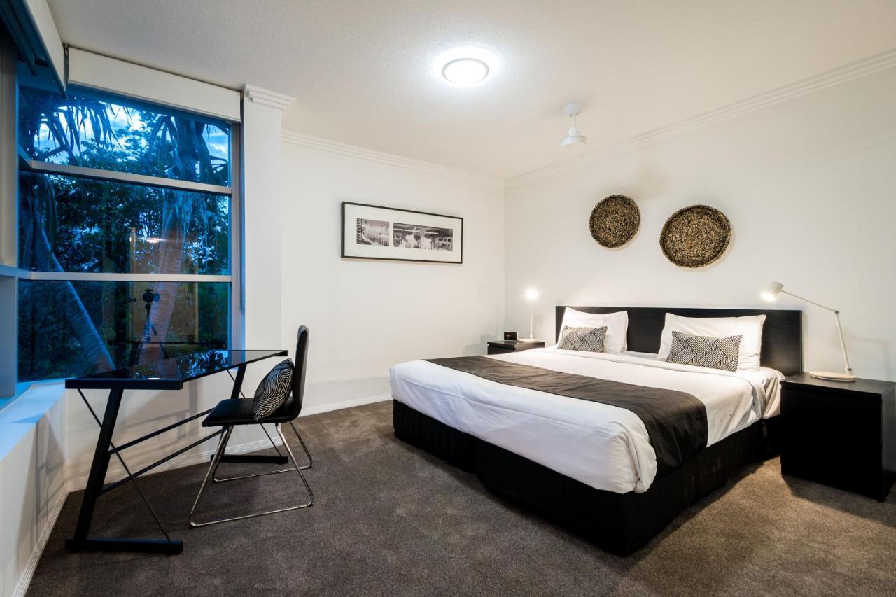 Chancellor Lakeside Apartments Gold Coast Esterno foto